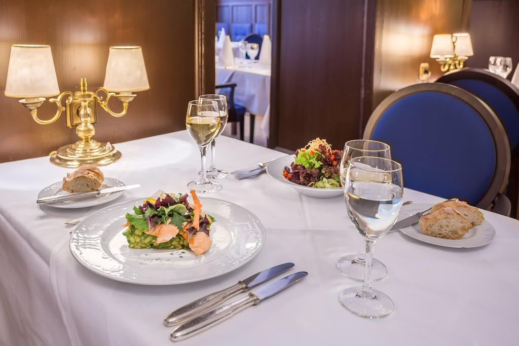 Hotel Zum Ritter 3*
